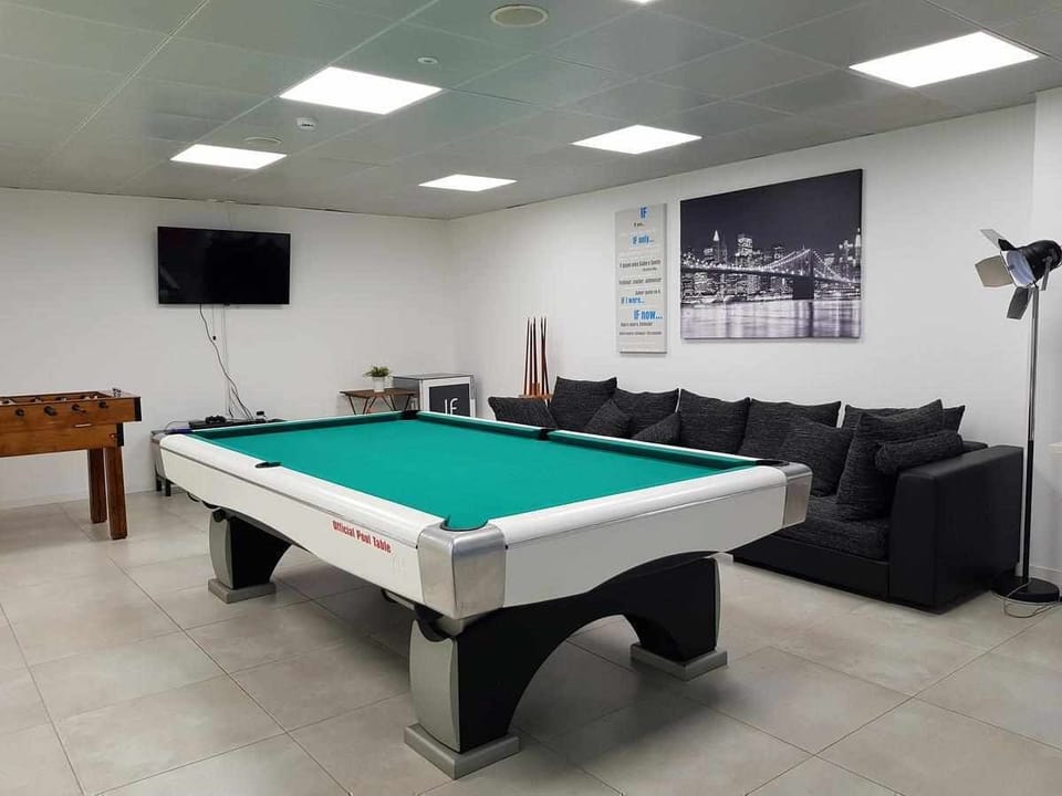 Sport court