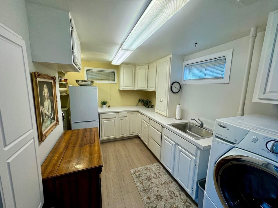 Downstairs Prep Area