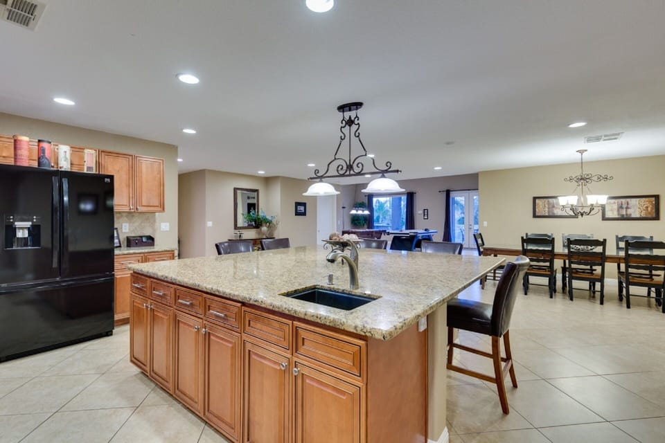 Kitchen Island with Sink