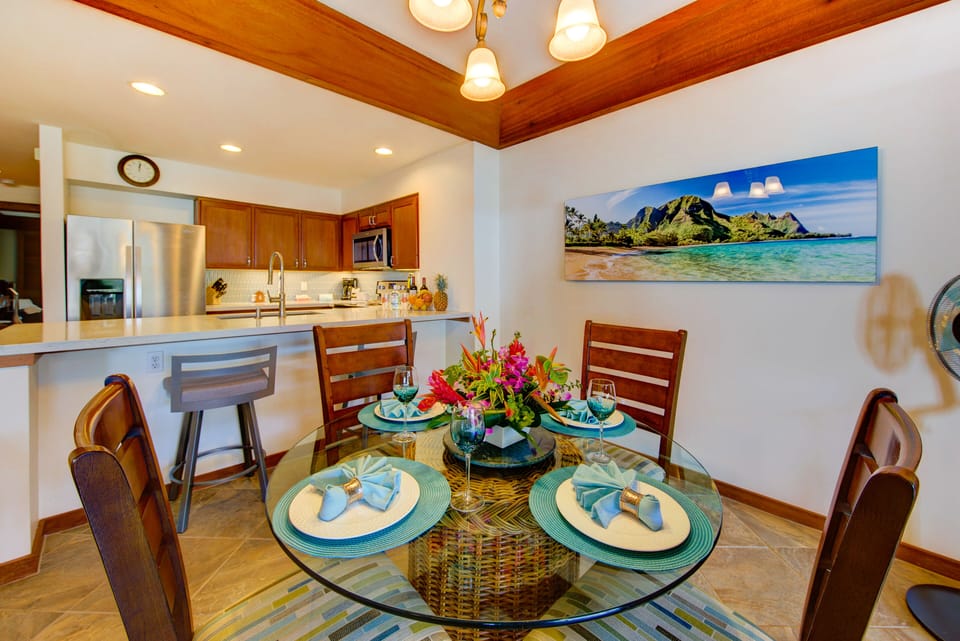 Comfortable Dinning Area