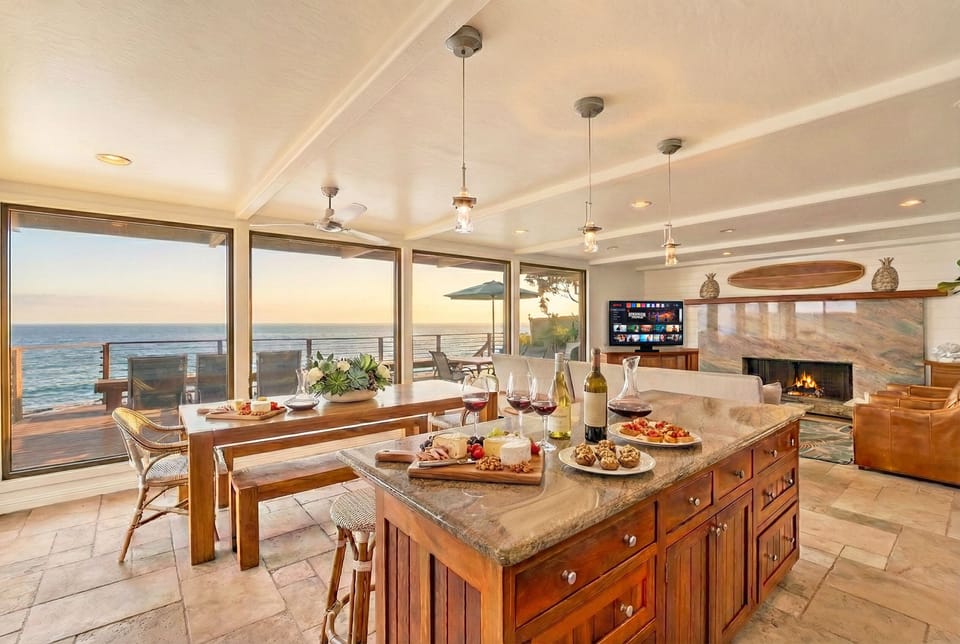 Entertain amongst a breathtaking view