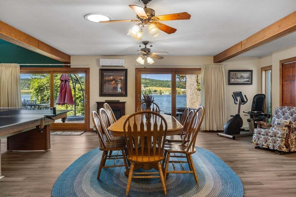 Dining area with patio doors to the deck