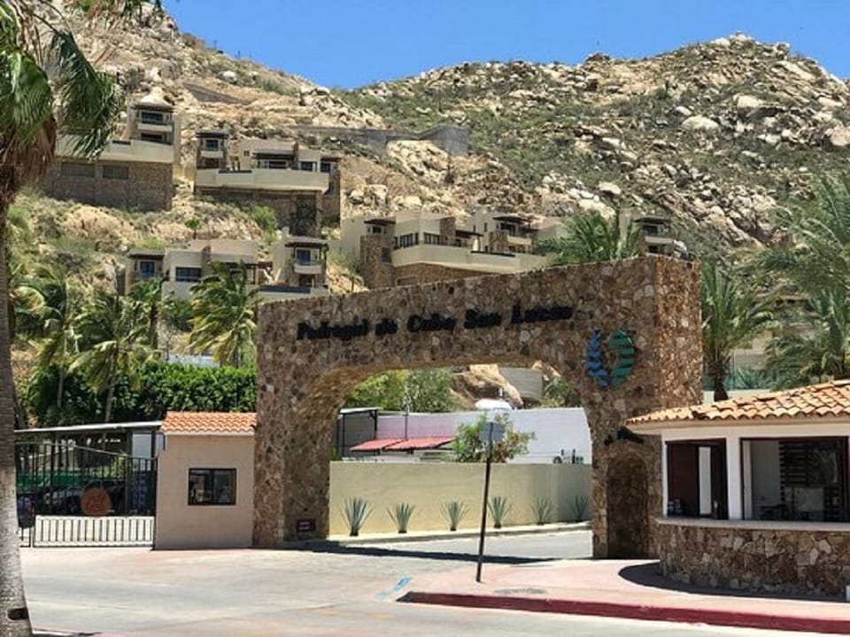 Welcome to the exclusive Pedregal neighborhood in the heart of Cabo San Lucas!