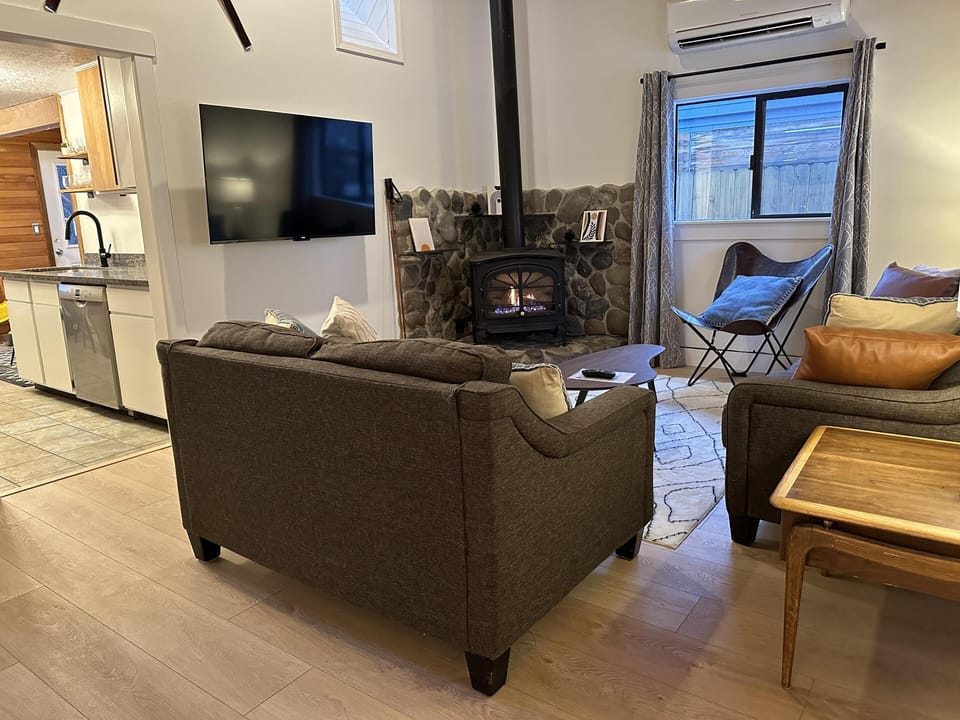 Cozy up in front of the gas fireplace. Heating and A/C also provided by the electric mini split heat pump