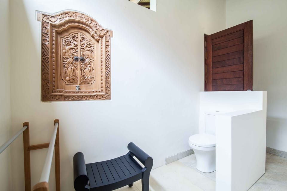 Wide Garden Private Pool Villa