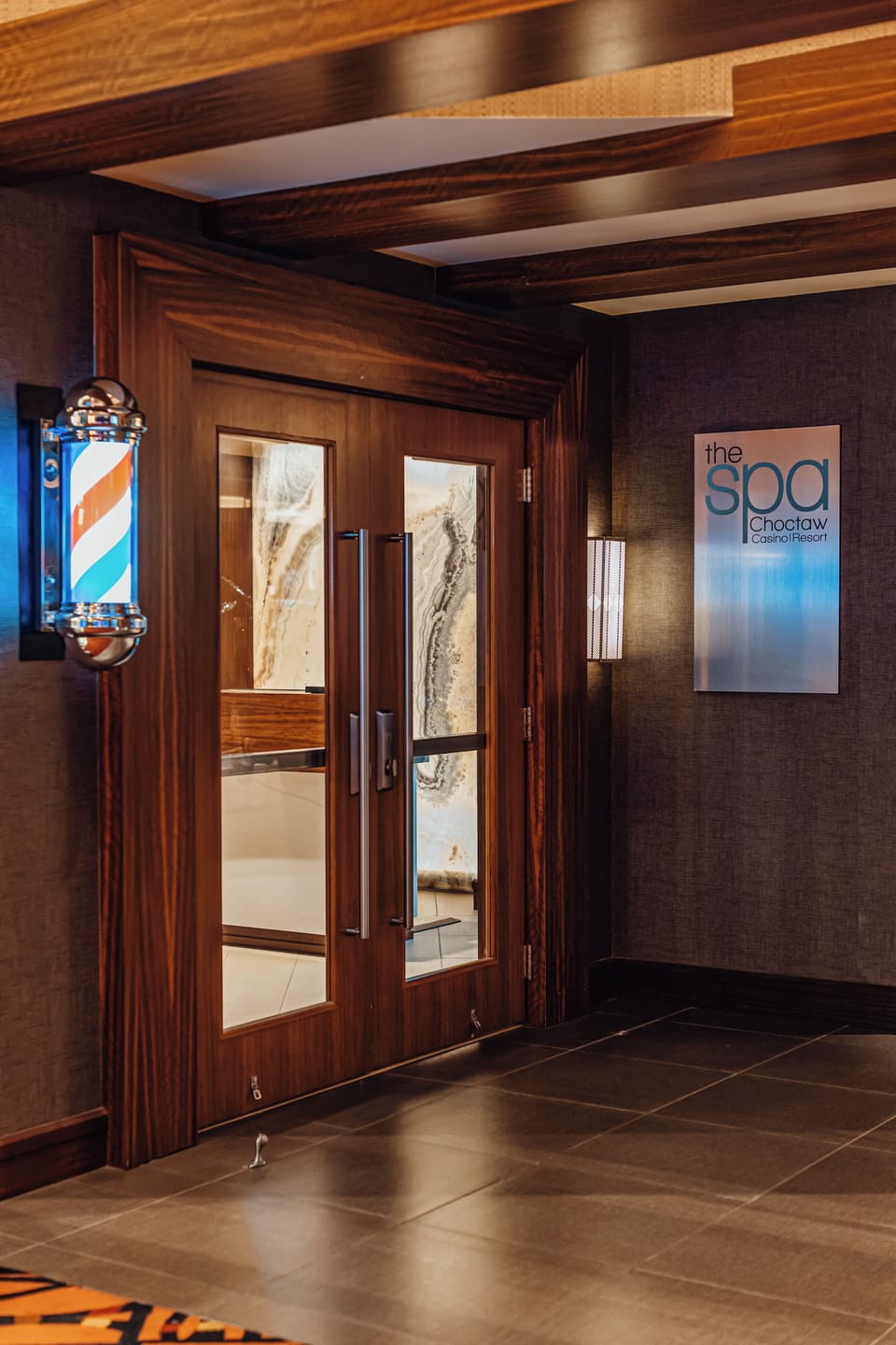 Couples treatment rooms, sauna, hot tub, steam room, hot springs