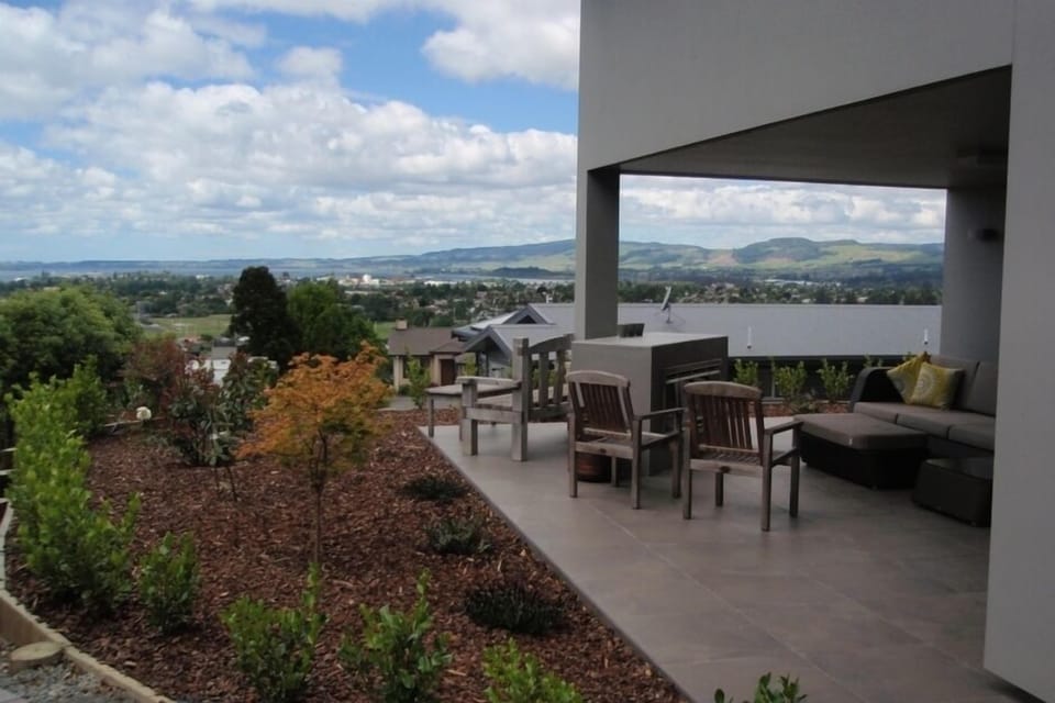Patio from driveway