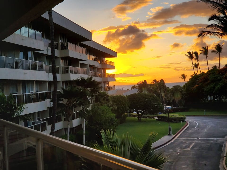The gorgeous Maui sunset from our lanai.
