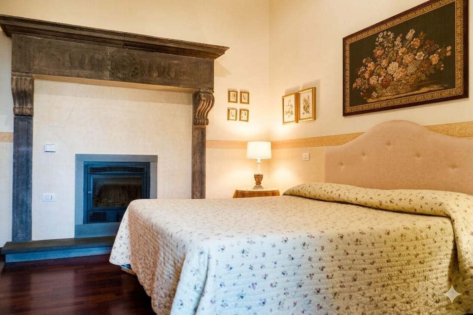 Double or Twin Room | Individually decorated, individually furnished, free WiFi, bed sheets