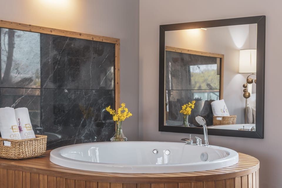 Suite, Pool View | Premium bedding, minibar, in-room safe, individually decorated