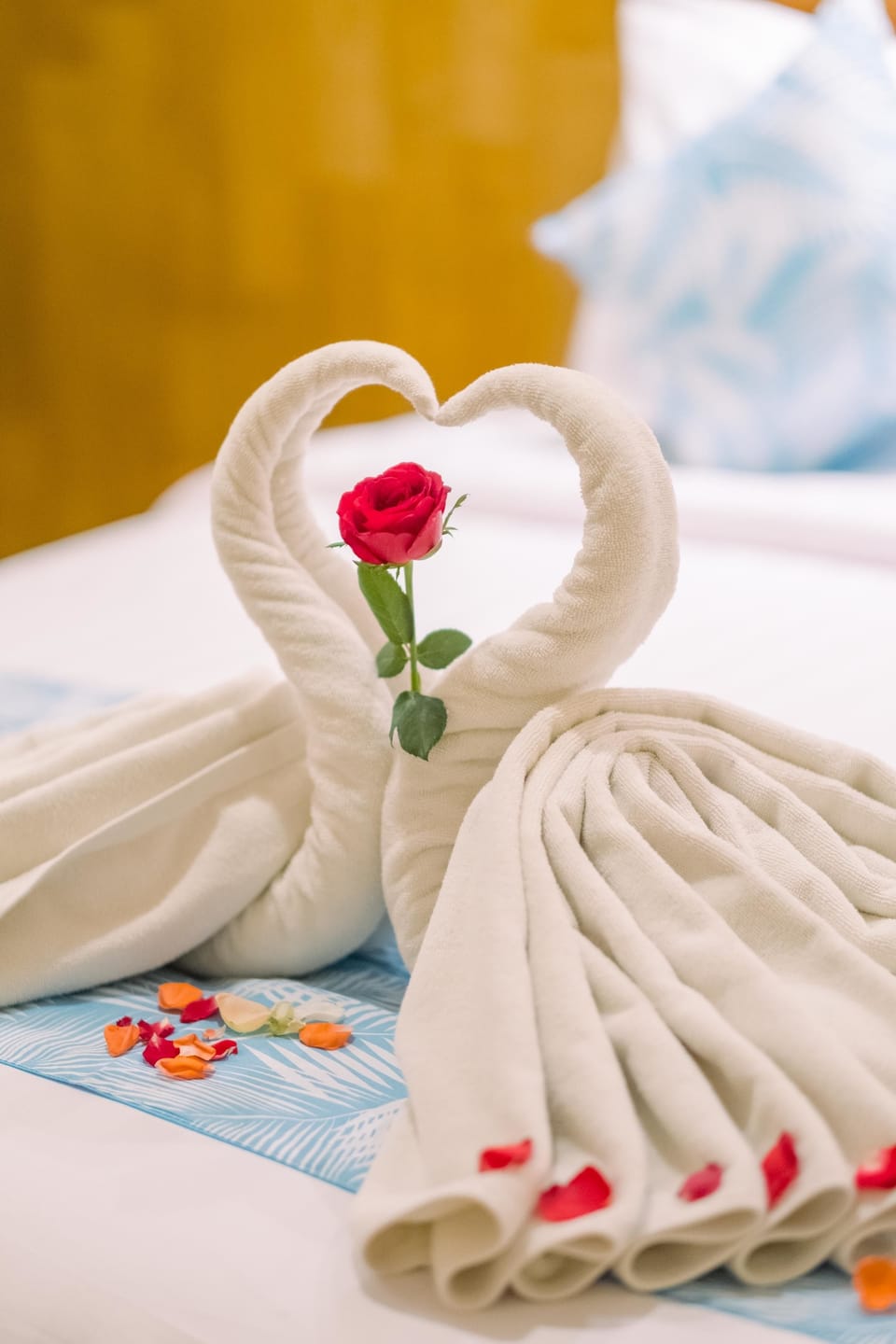 Minibar, in-room safe, desk, free WiFi