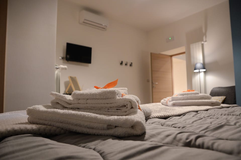 Deluxe Room, Balcony, City View | Premium bedding, memory foam beds, blackout drapes, soundproofing