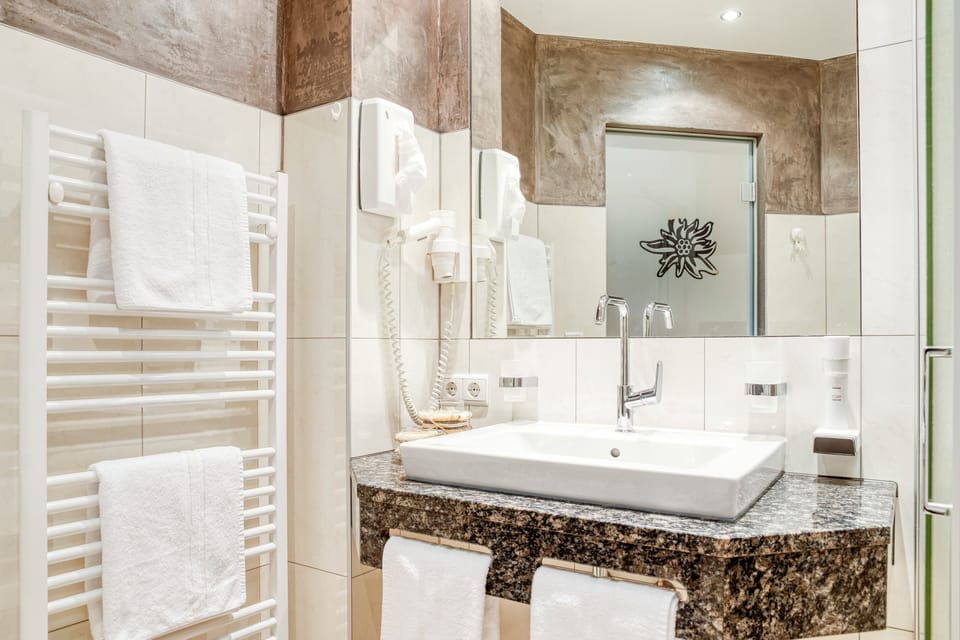 Family Room (2 Adults + 2 Kids) | Bathroom | Free toiletries, hair dryer