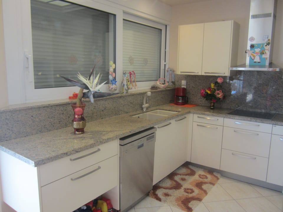 Deluxe Apartment, Sea View | Private kitchen | Coffee/tea maker, fridge, electric kettle, cleaning supplies