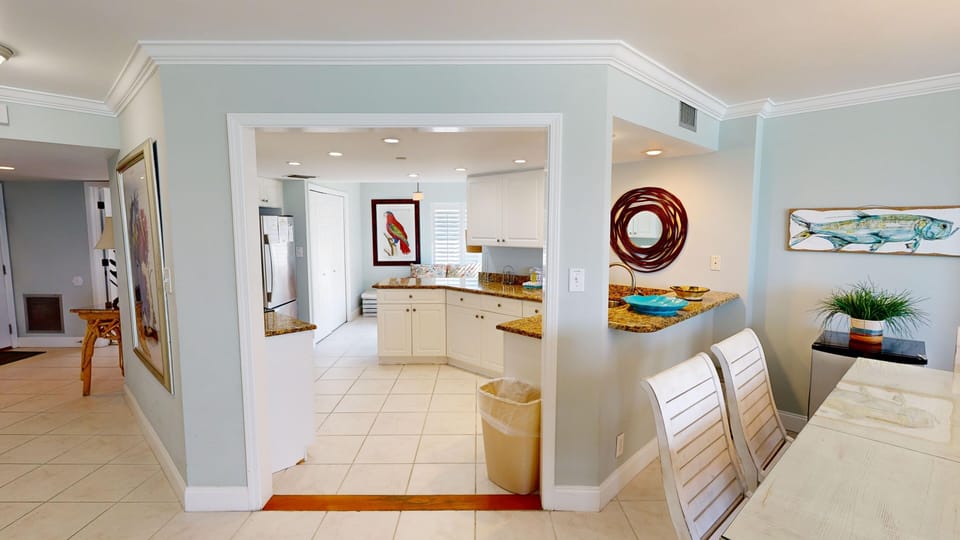 Condo, 3 Bedrooms | Private kitchen | Coffee/tea maker, fridge, oven, toaster