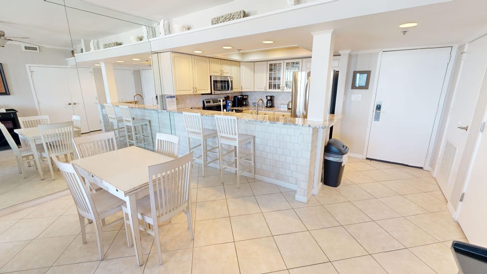 Condo, 2 Bedrooms | Private kitchen | Coffee/tea maker, fridge, microwave, oven
