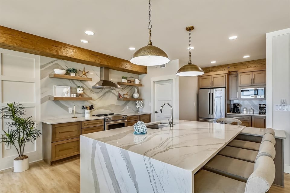 Condo, 3 Bedrooms | Private kitchen | Coffee/tea maker, fridge, oven, toaster