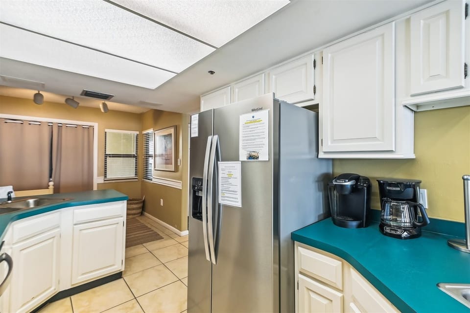 Condo, 2 Bedrooms | Private kitchen | Fridge, microwave, oven, dishwasher