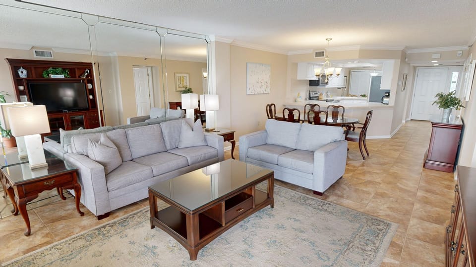 Condo, 2 Bedrooms | Living area | 30-inch TV with cable channels