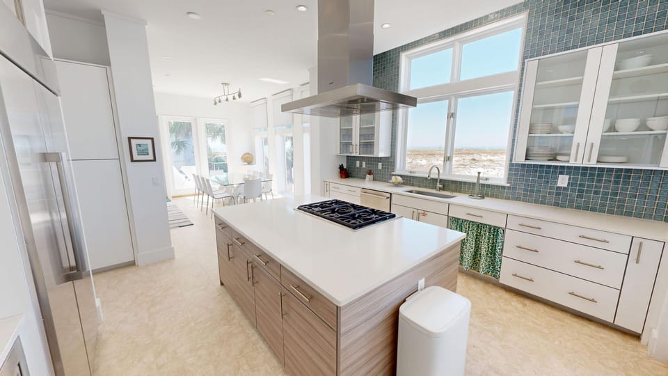 House, 5 Bedrooms | Private kitchen | Coffee/tea maker, fridge, oven, toaster