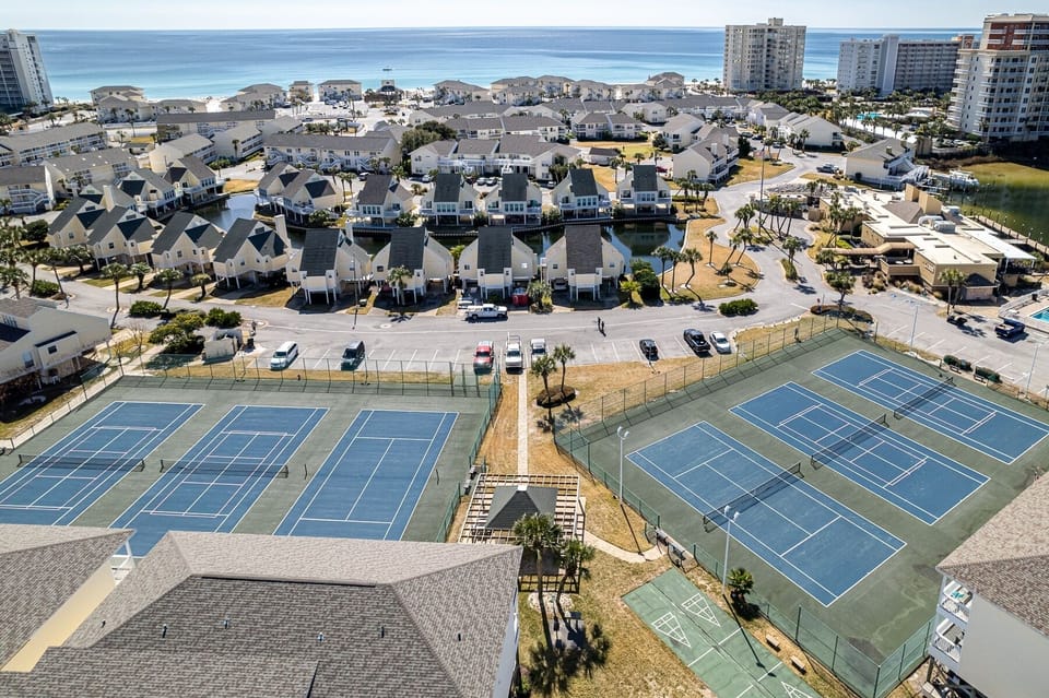Sandpiper Cove #9135 - 2 Br Condo Apartment in Destin