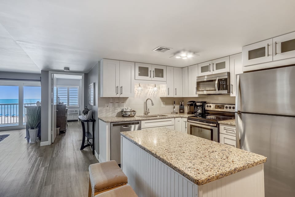 Condo, 2 Bedrooms | Private kitchen | Coffee/tea maker, fridge, oven, toaster