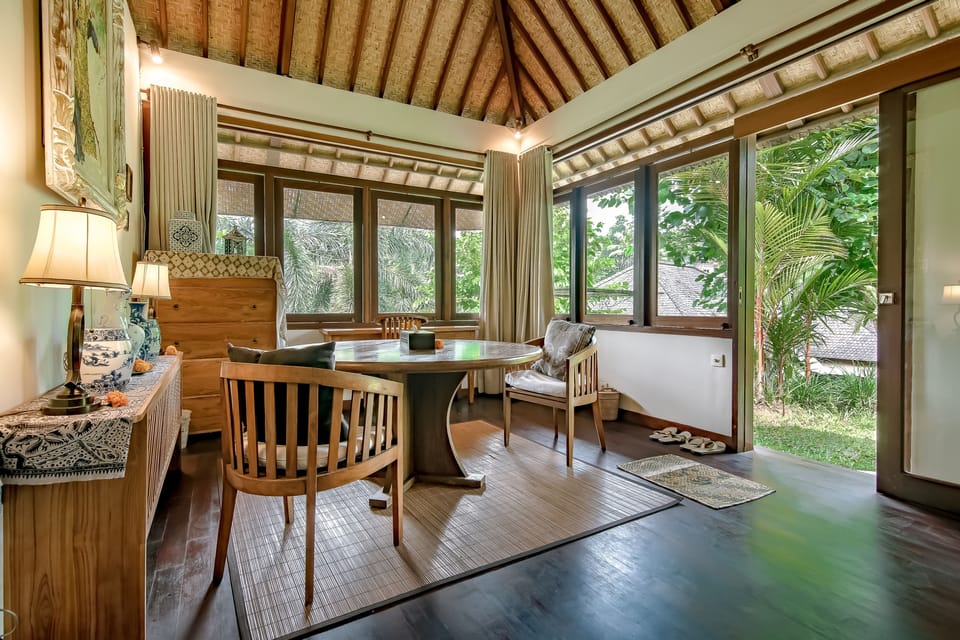Villa, 3 Bedrooms, Private Pool, Valley View | Living area | 32-inch flat-screen TV with satellite channels