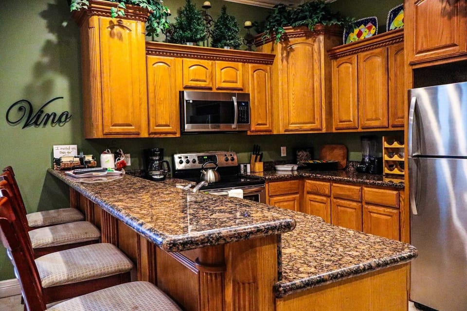 Condo, 2 Bedrooms | Private kitchen | Coffee/tea maker, fridge, oven, toaster
