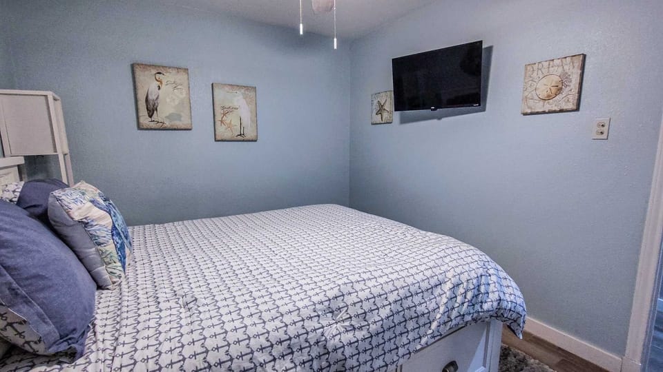 Condo, 1 Bedroom | 1 bedroom, WiFi (free)