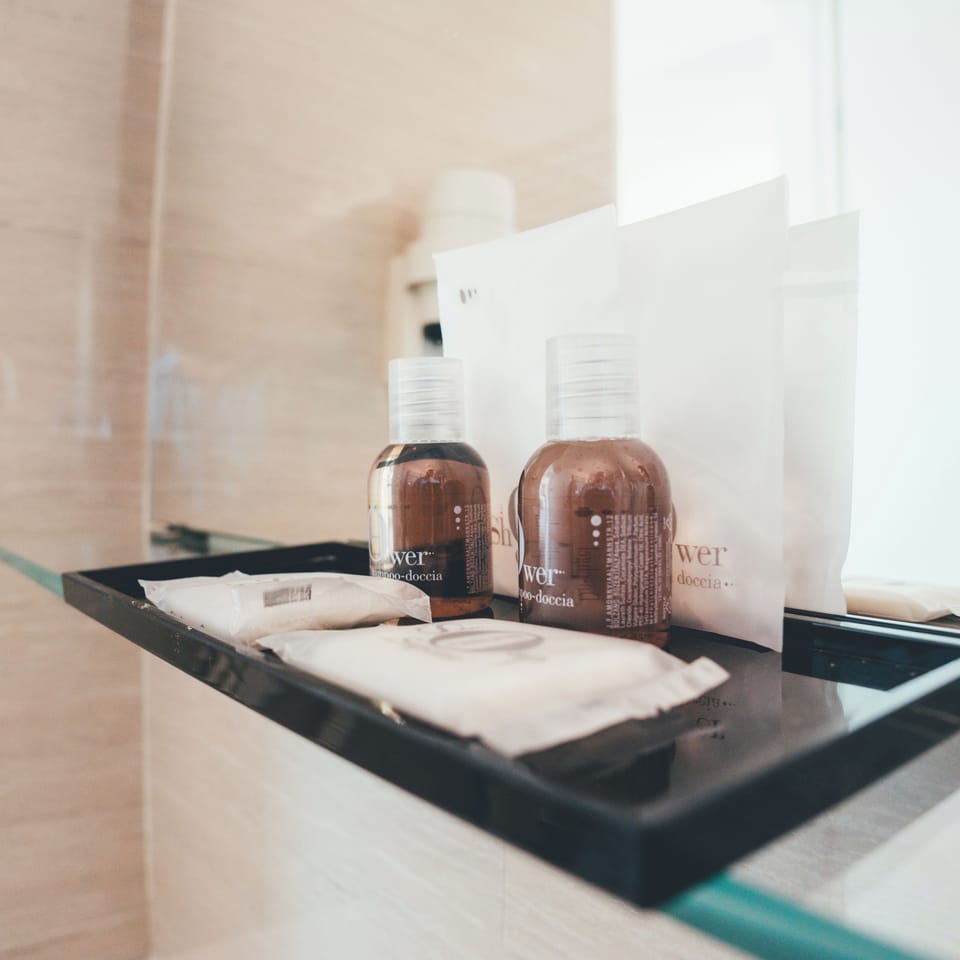 Triple Room, Multiple Beds, Non Smoking | Bathroom | Shower, rainfall showerhead, bidet, towels