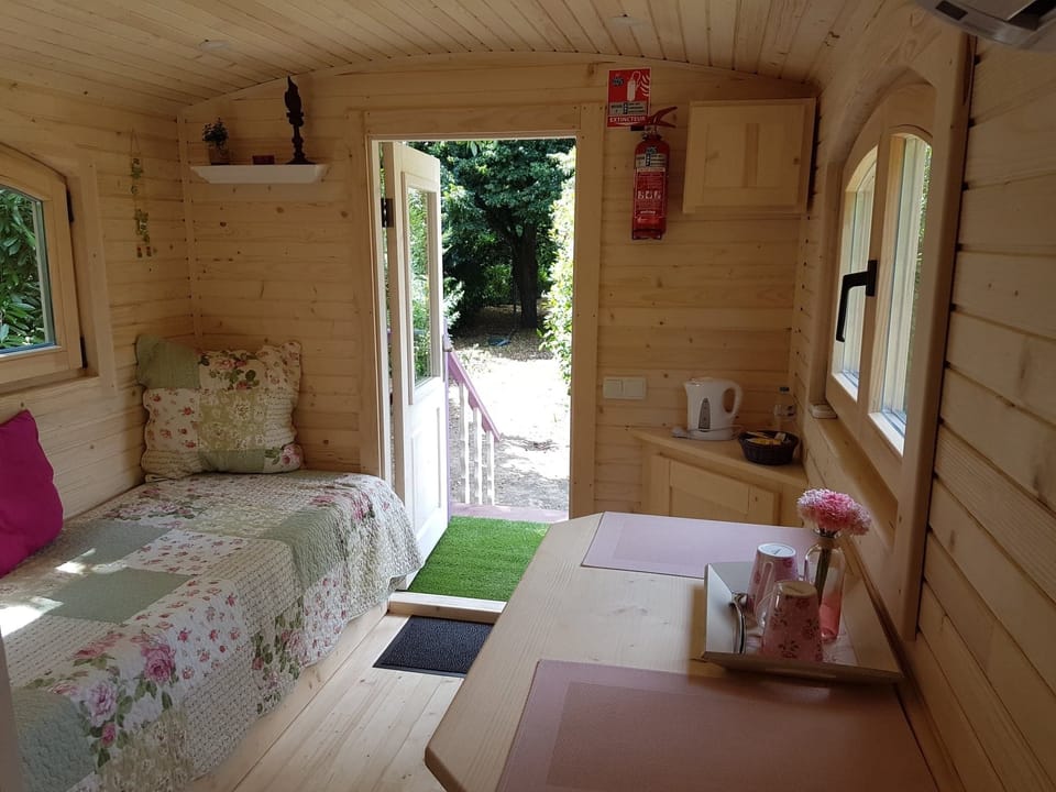 Roulotte | Living area