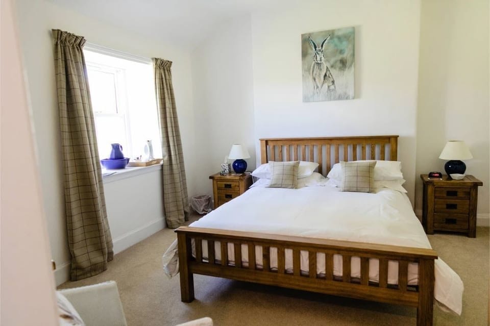 Double Room | Iron/ironing board, free WiFi, bed sheets