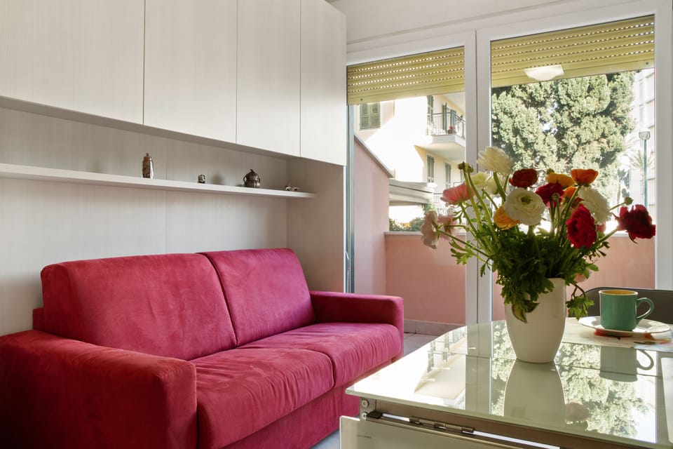 Studio | Living area