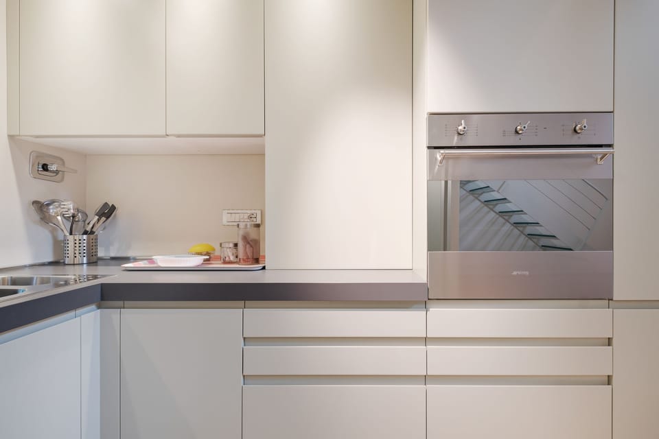 Apartment, 1 Bedroom | Private kitchen | Fridge, stovetop, dishwasher, cookware/dishes/utensils