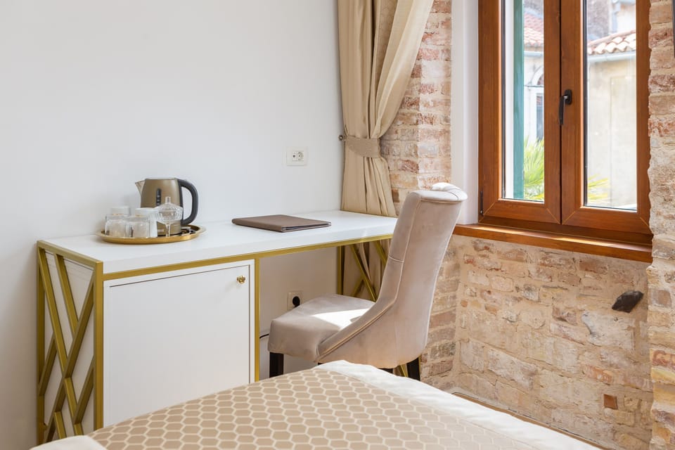 Deluxe Double Room | Premium bedding, memory foam beds, minibar, in-room safe