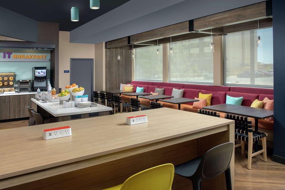 Free daily on-the-go breakfast