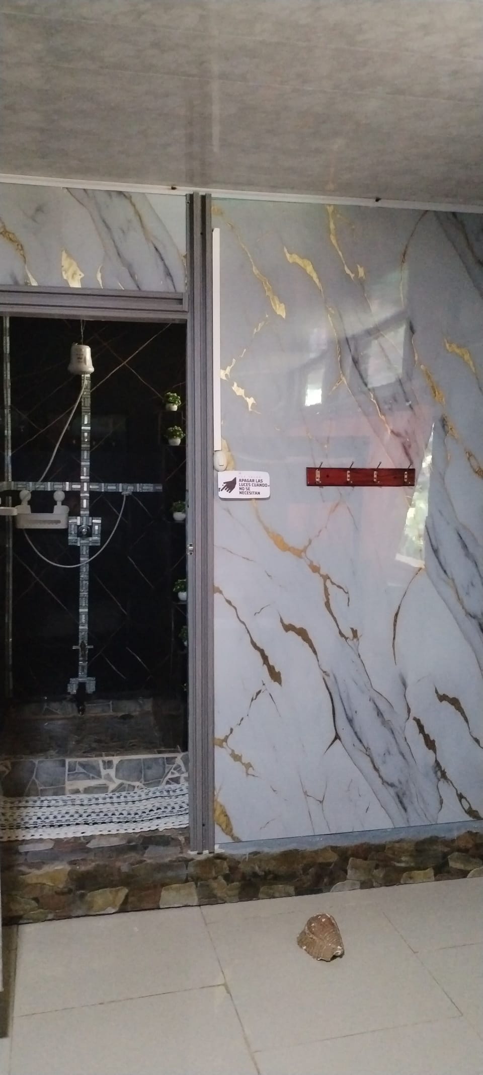 Standard Quadruple Room, Multiple Beds, Non Smoking | Laptop workspace, WiFi (free), bed sheets