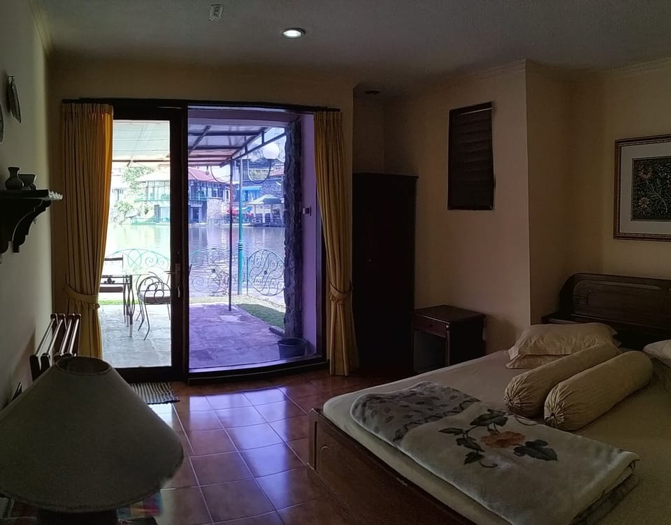 Villa, 4 Bedrooms, Non Smoking | 4 bedrooms, desk