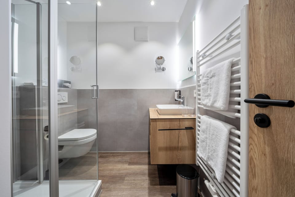 In-room safe, desk, free WiFi, bed sheets