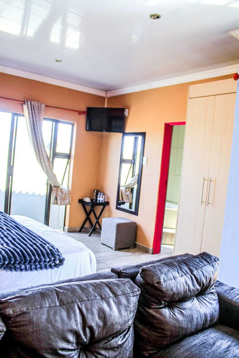 Deluxe Room | WiFi (free), bed sheets