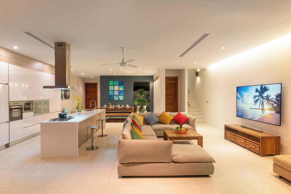 Luxury Villa | Living area | Smart TV