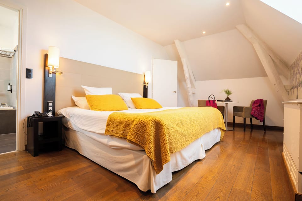 Superior Double Room | 1 bedroom, premium bedding, minibar, in-room safe