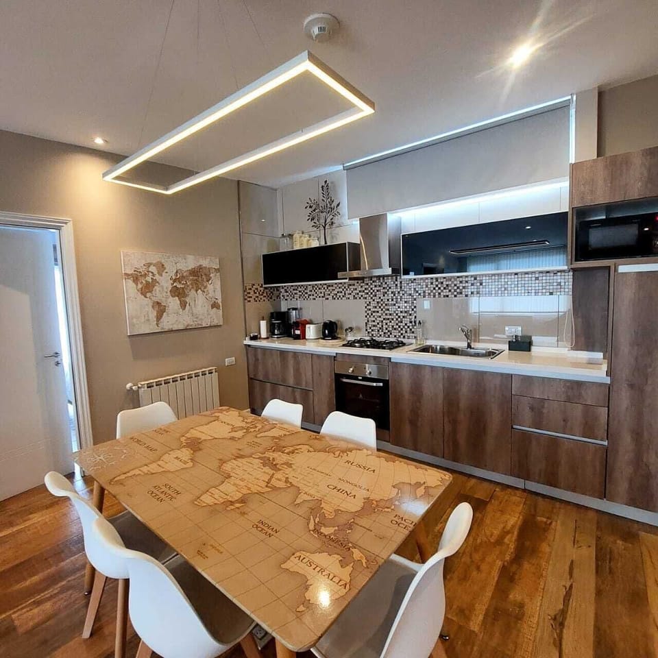 Deluxe Apartment | Private kitchen | Coffee/tea maker