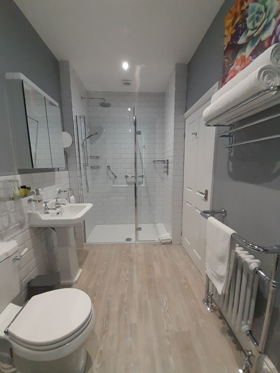 Deluxe Triple Room, Ensuite (Family of 3) | Bathroom