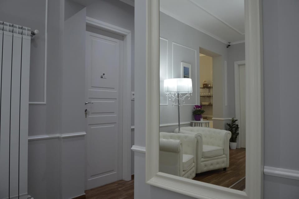 In-room safe, individually decorated, individually furnished, desk
