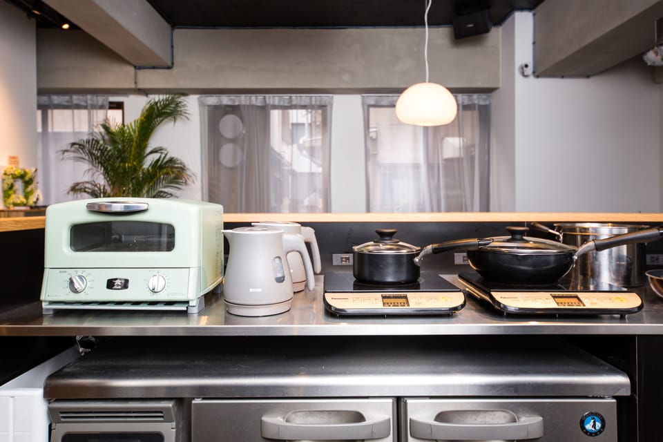 Shared fridge, microwave