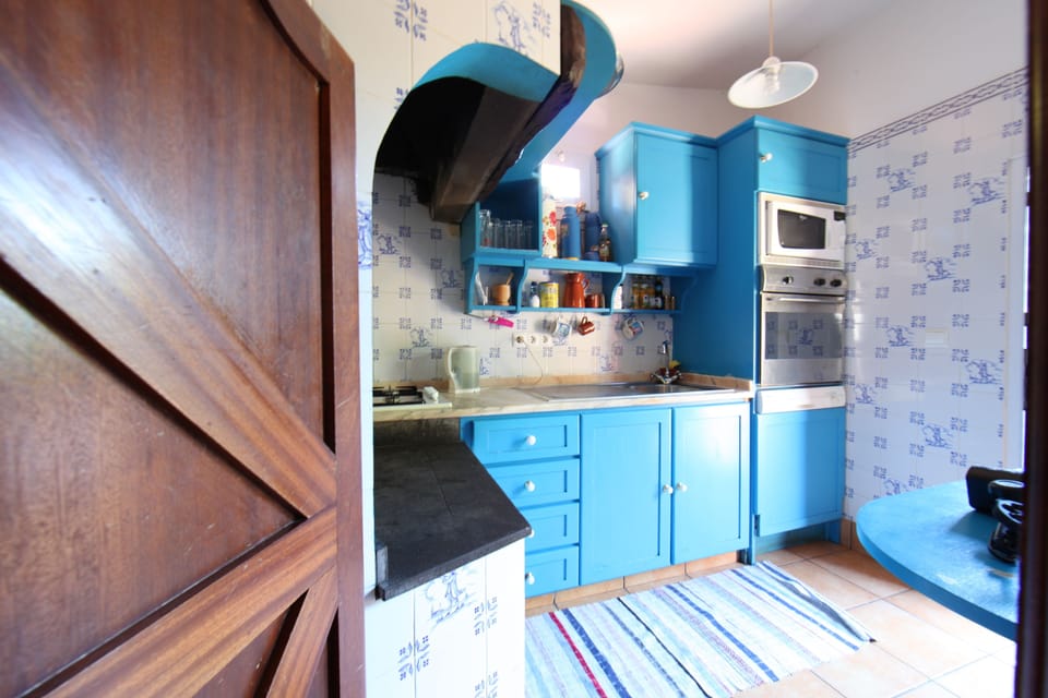 Shared fridge, microwave