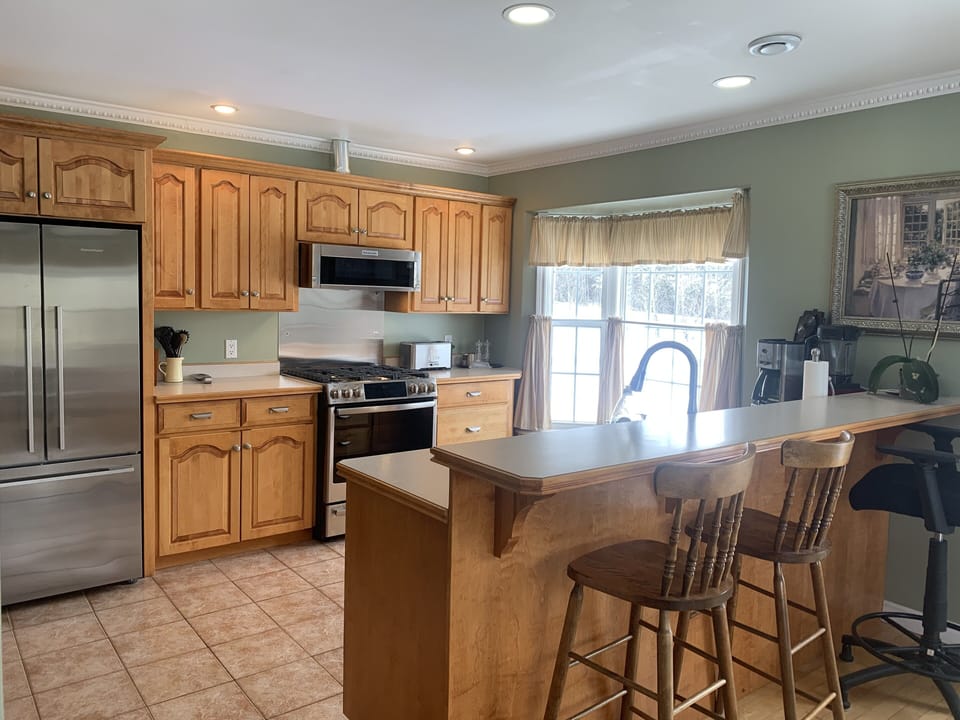 Main level Kitchen
