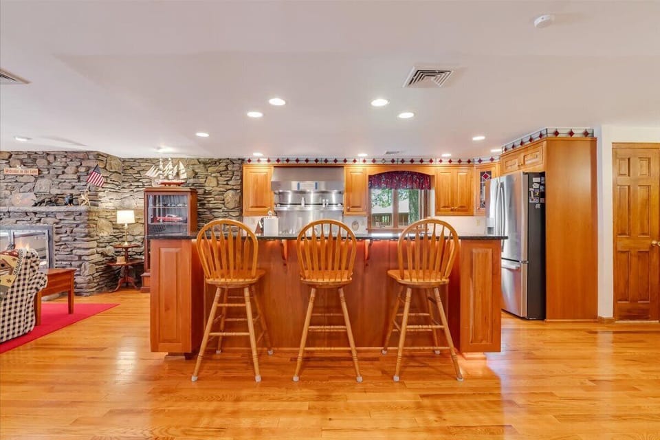 Breakfast Bar