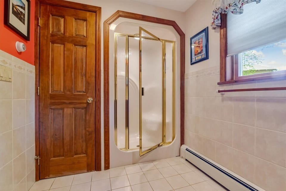 Main Level Bathroom with shower